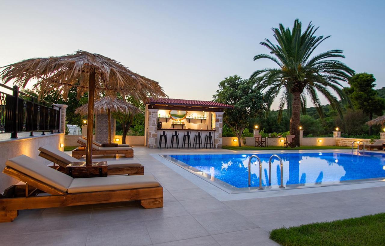 Zissis Villa & Pool 5Min Drive To Beach Kato Yerakarion Exterior foto